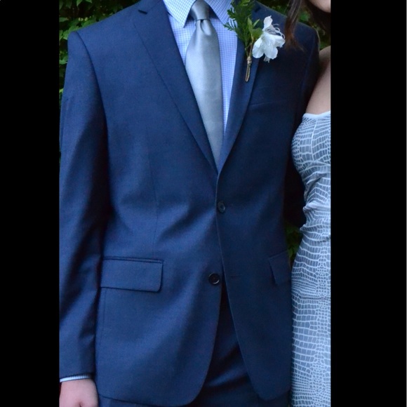 Men’s Calvin Klein Slim Fit Dress Shirt - Picture 3 of 7